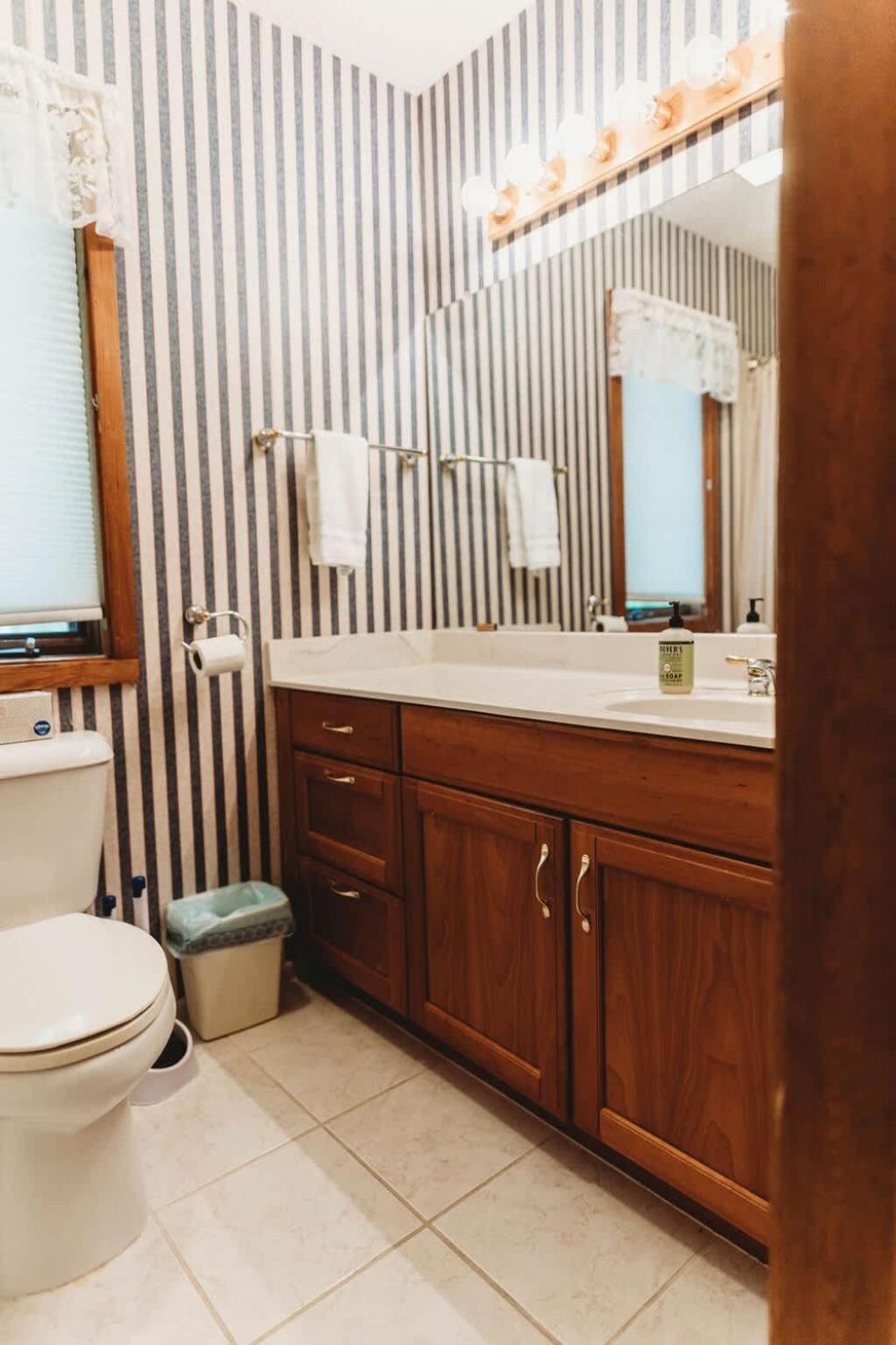 Top Floor Luxury, Sauna, Private Pool, Lake Bellaire Beach, 5 Beds, 4 Full Bath Exterior foto