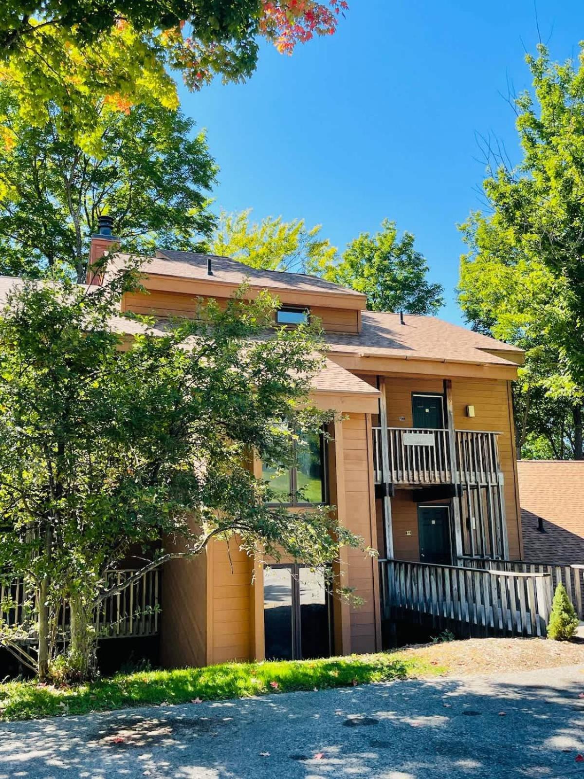 Top Floor Luxury, Sauna, Private Pool, Lake Bellaire Beach, 5 Beds, 4 Full Bath Exterior foto
